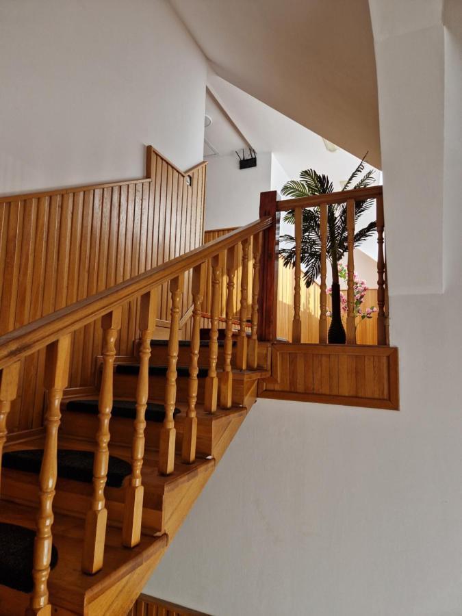 Antik House Aparthotel Cornu de Jos Exterior photo